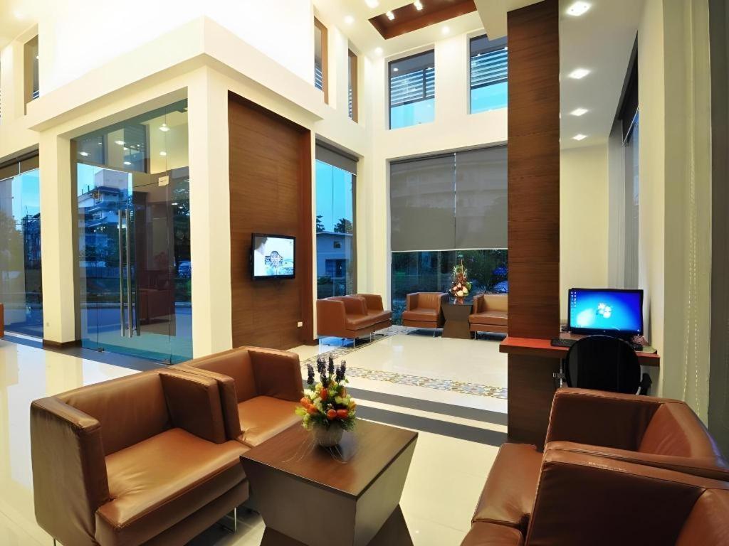The Color Hotel Hat Yai Zewnętrze zdjęcie